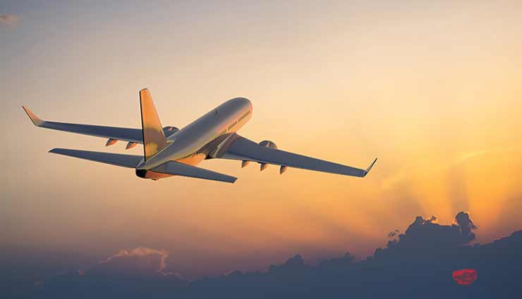 कोरोना संकट कम होने पर खुली 11 देशों के लिए सऊदी अरब की सरहद, भारत की हवाई यात्रा पर रोक