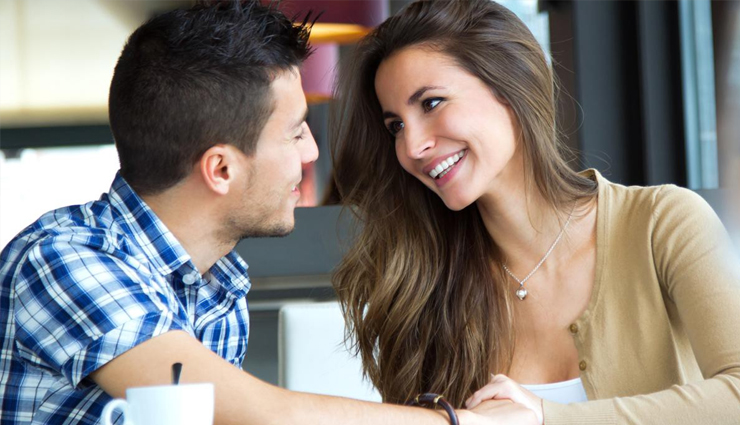 jealous,guy is jealous,signs a guy is jealous,relationship,relationship tips