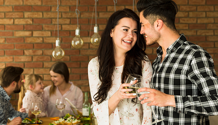 signs of flirting,flirting cues to watch for,how to tell if someone is flirting with you,flirting signals to look out for,indications of someone romantic interest,identifying flirting behavior,signs someone is attracted to you,flirting signs and body language,clear signs of someone flirtatious intentions,recognizing when someone is flirting with you,non-verbal signs of flirting,subtle signs of romantic interest,key indicators of someone flirtatious behavior