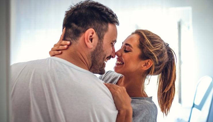 पत्नी के मायके जाते ही पति लेते हैं आजादी के मजे, करते हैं ये काम husband,wife,husband wife relationship,relationship tips