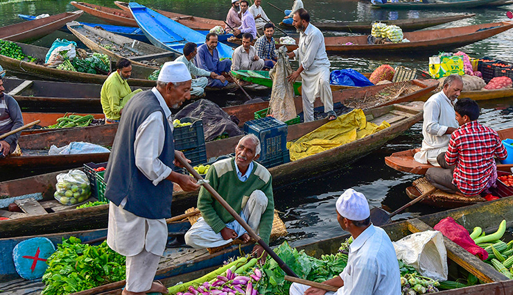 weird markets of india,holidays,travel,tourism