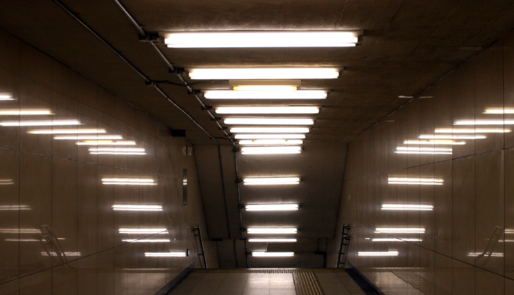 ways you might unintentionally ne exposing your skin to uva damage indoors,beauty tips,beauty hacks