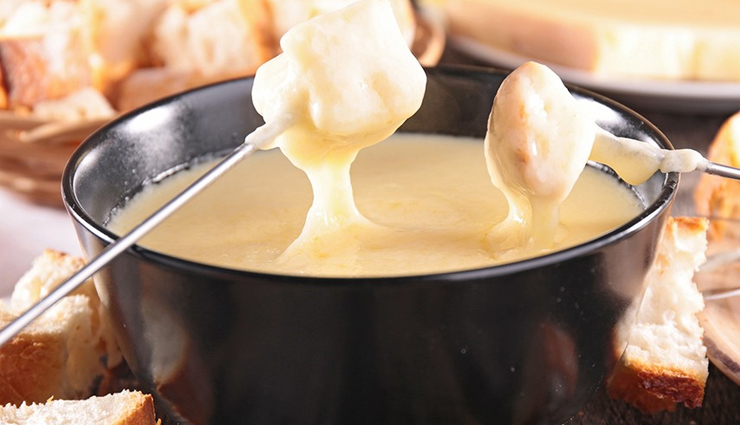 best european foods to try,top culinary experiences in europe,must-eat dishes from europe,european cuisine highlights,traditional european delicacies,exquisite foods to savor in europe,iconic european food destinations,gastronomic delights of europe,unique european food experiences,culinary treasures of europe