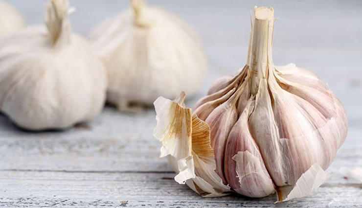 garlic,pomegranates,green tea,spinach,asparagus,food for arteries,food to keep arteries clean,Health tips,fitness tips