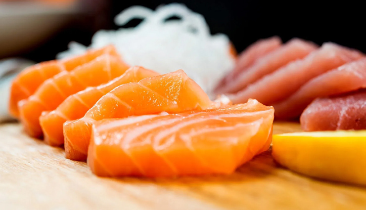 yogurt,milk,salmon and tuna,spinach,fortified foods,food for bones,strong bones,Health tips,fitness tips