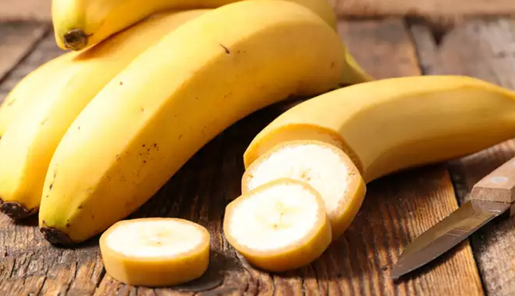 green tea,Almonds,salmon,dark chocolate,eggs,bananas,Avocados,depression,food to fight depression,healthy food,Health tips,fitness tips