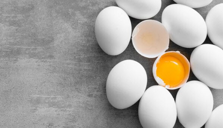 Apple,shellfish,leafy green vegetables,cold-water fish,eggs,healthy food for aging people,health tips for elderly people,elderly people,Health tips,fitness tips