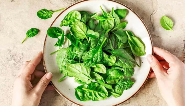 eggs,soybean,spinach,Fatty Fish,flax seeds,sweet potatoes,Nuts,food for hair,healthy food,hair care tips,beauty tips