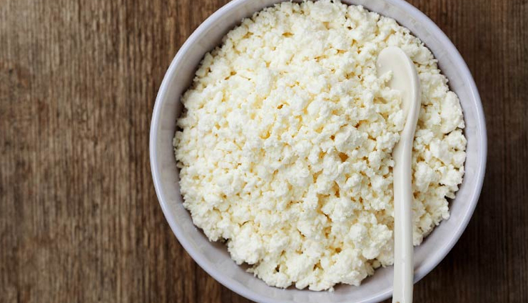 green vegetable,citrus fruits,omega-3 fatty acids,vitamin a rich foods,vitamin e,proteins and minerals,sprouts,cottage cheese,Oats,soya bean,best foods for healthy hair,hair care tips,beauty tips,summer tips