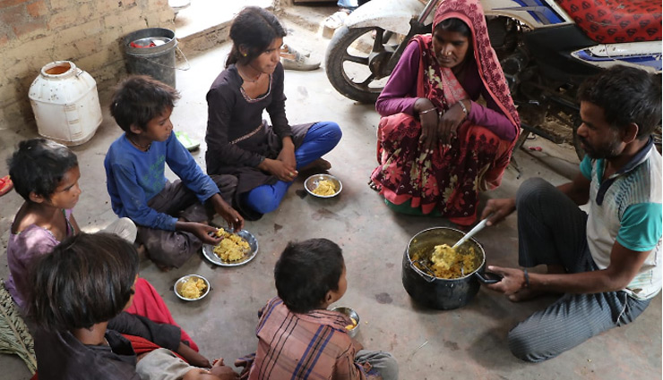 लॉकडाउन / चाइल्ड हेल्प लाइन पर डायल कर पिता ने कहा - साहब! आठ बच्चे भूखे हैं, हमें खाना भिजवा दो, तुरंत हुई कारवाही