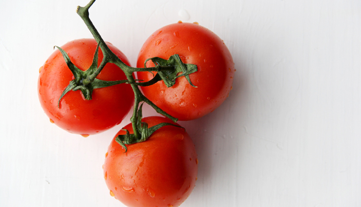 tomato,green tea,salmon,papaya,carrot,food for healthy skin,skin care tips,beauty tips