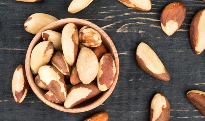 apples,brazil nuts,celery,avocado,kale,food to protect skin,food for glowing skin,skin care tips,beauty tips,summer beauty tips