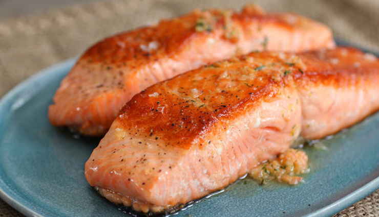 tomato,green tea,salmon,papaya,carrot,food for healthy skin,skin care tips,beauty tips