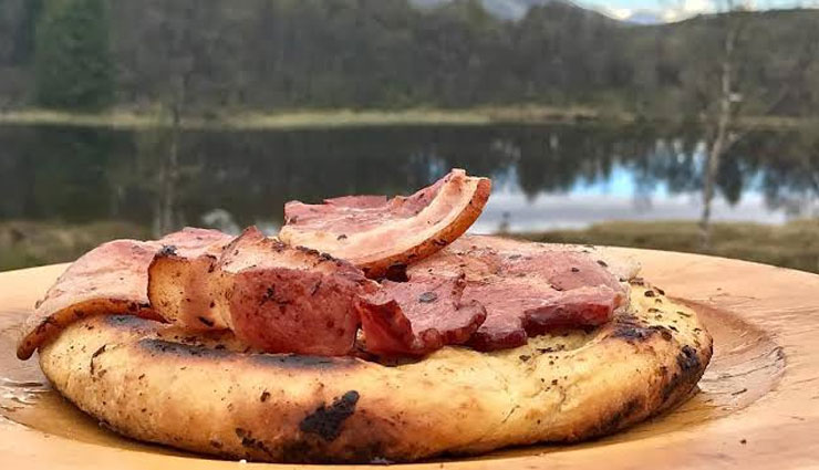 5 Mouthwatering Dishes To Try in Montreal, Canada