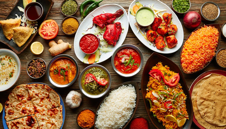 9 Famous Foods in India That Every Foodie Should Taste at Least Once
