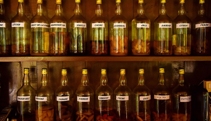 poisson cru,fafaru,hinano lager,vin de tahiti,fruit-flavoured rum,variety of foods and flavors,foods and flavors in tahiti,tahiti