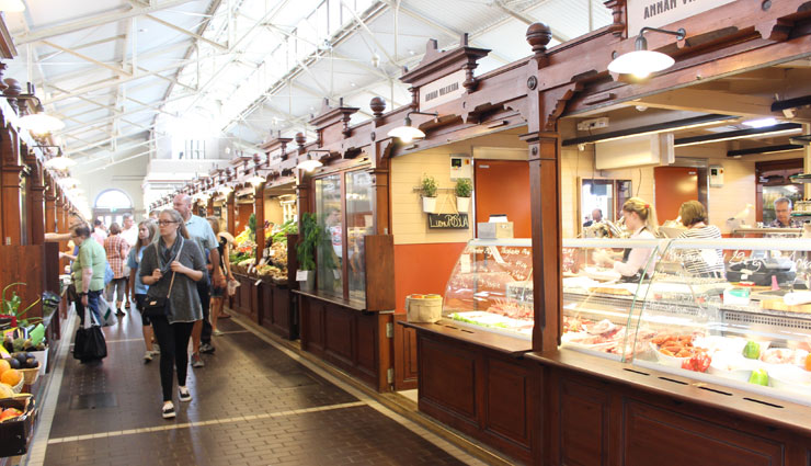food markets in helsinki,helsinki,the old market hall,hakaniemi food hall,hietalahti food market