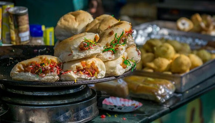 amazing food places in mumbai,best restaurants in mumbai,top street food in mumbai,must-visit cafes in mumbai,famous eateries in mumbai,mumbai food guide,best street food in mumbai,iconic food places in mumbai,popular restaurants in mumbai,hidden food gems in mumbai,must-try food in mumbai,top seafood restaurants in mumbai,best vegetarian restaurants in mumbai,mumbai street food hotspots,famous vada pav places in mumbai,top cafes in mumbai,best local food in mumbai,food lover’s guide to mumbai,unique dining experiences in mumbai,best places to eat in mumbai