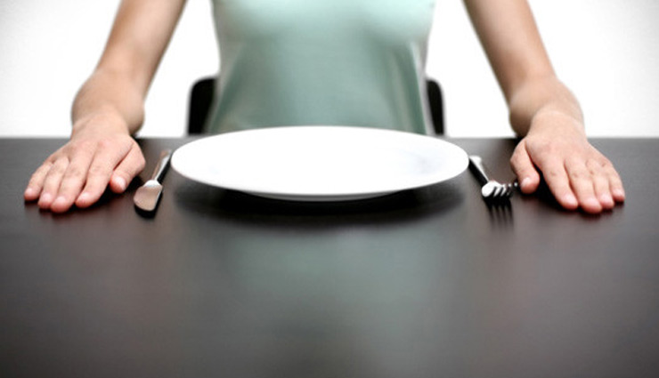 खाली पेट ना करें इनका सेवन, भुगतना पड़ सकता है बुरा अंजाम