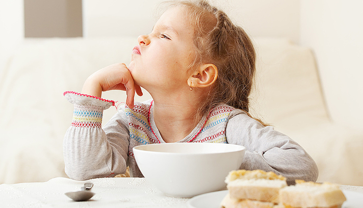 क्या आपके बच्चे में भी हैं भोजन झूठा छोड़ने की आदत, इस तरह समझाएं उन्हें do your children also have the habit of leaving food lying,explain them in this way,mates and me,relationship tips