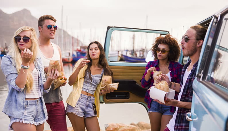 holidays,Road trip,6 types of friends we have on road trip,kind of friends we see on road trip,road trip with friends,traveling