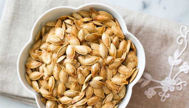 brazil nuts,eggs,Fatty Fish,pumpkin seeds,dark chocolate,food for anxiety,tips to fight anxiety,healthy food