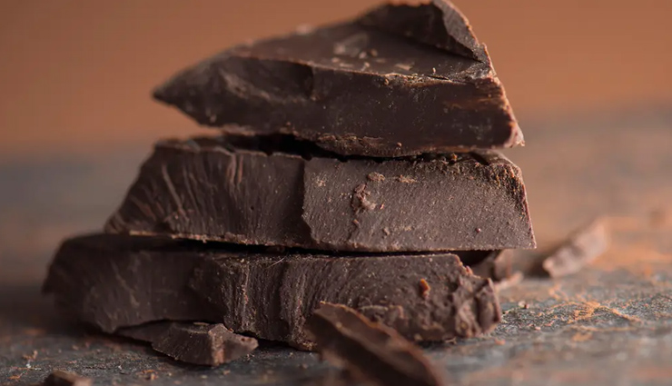 brazil nuts,eggs,Fatty Fish,pumpkin seeds,dark chocolate,food for anxiety,tips to fight anxiety,healthy food