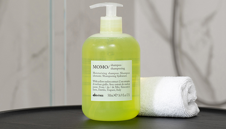 rose petal soak,vinegar,tea tree oil,shampoo,lemon juice,coffee powder,foot care tips during monsoon,monsoon beauty tips,beauty tips,skin care tips