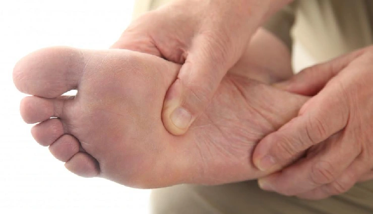 12 Effective Home Remedies To Treat Diabetic Foot Pain