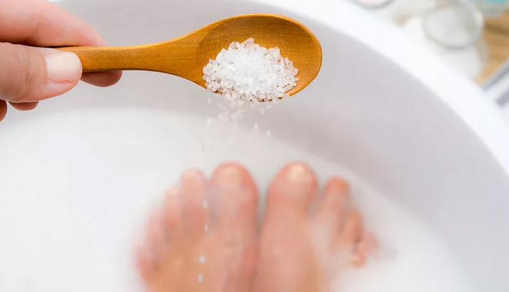 diy epsom salt skin care,epsom salt for skin quality,epsom salt exfoliating scrub,epsom salt bath benefits,epsom salt face mask recipe,epsom salt skin texture improvement,natural skin care with epsom salt,epsom salt for soothing skin,epsom salt diy beauty treatments,epsom salt foot soak benefits