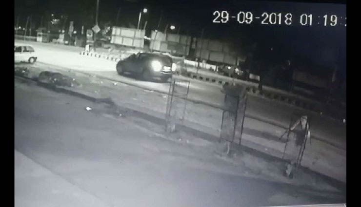 लखनऊ विवेक हत्याकांड : विवेक की मां और बच्चों के नाम फिक्सड डिपॉजिट करेगी योगी सरकार vivek tiwari,kalpna tiwari,cm yogi adityanath,lucknow,uttar pradesh