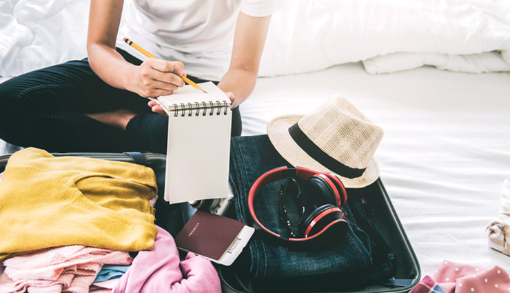 things to carry in foreign,traveling tips,packing tips