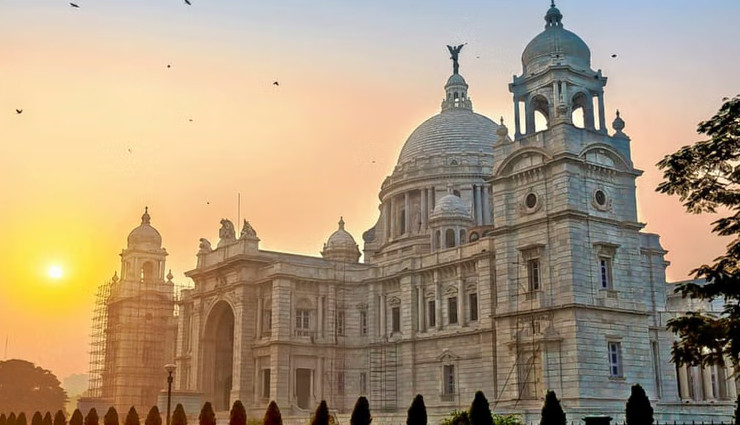 historical places in kolkata,tourist spots in kolkata,best places to visit in kolkata,kolkata heritage sites,iconic landmarks in kolkata,indian museum kolkata,victoria memorial kolkata,howrah bridge kolkata