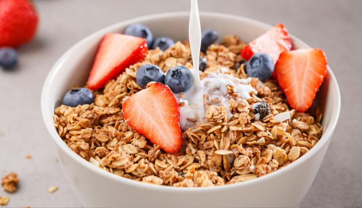 bone-healthy foods,nutrients for bone health,calcium-rich foods,vitamin d sources,anti-inflammatory diet,foods for strong bones,osteoporosis prevention,healthy weight and bone health,leafy greens for bone strength,salmon and omega-3 for bones,fortified foods for bone health,plant-based sources of calcium,beans for bone density,prunes and bone loss prevention,vitamin k for bones