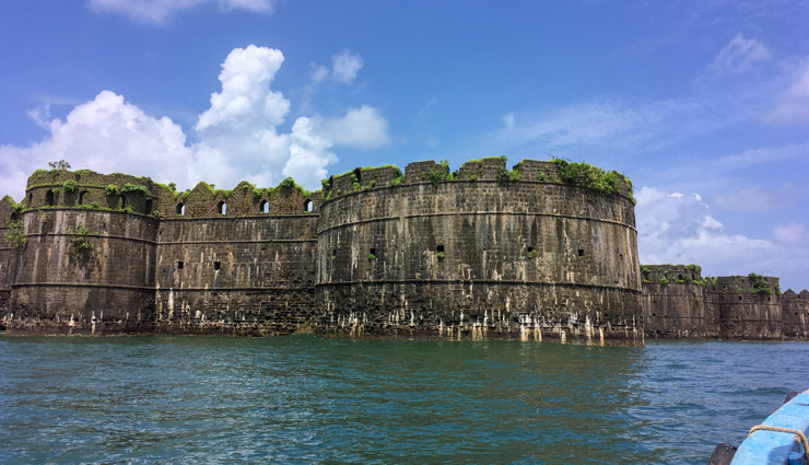 भारत के 6 ऐसे खूबसूरत किले जहां से दिखता है समुद्र का शानदार नजारा