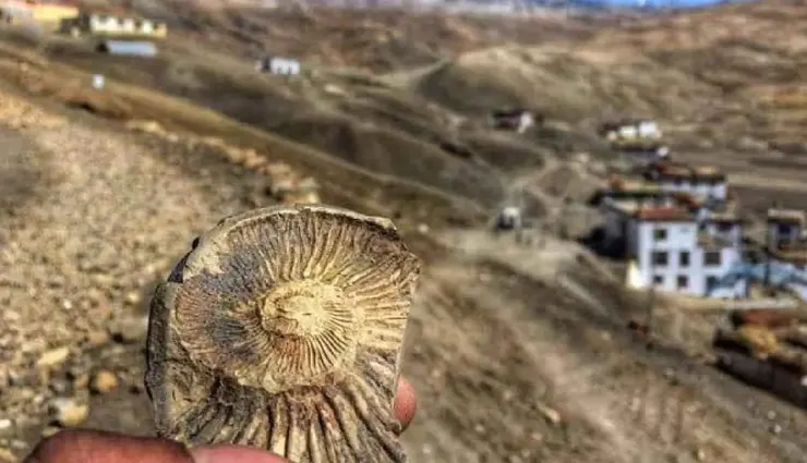 spiti valley,himachal pradesh,ladakh alternative,hidden gem,cold desert,himalayas,untouched travel,serene destination,mountain travel,ancient monasteries,offbeat travel,india tourism