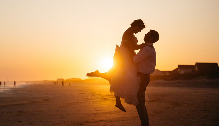 15 Little Signs That You Have Found Your Person