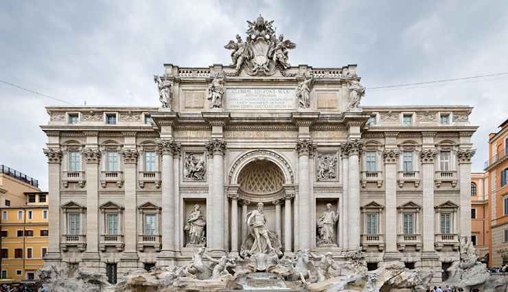 fascinating fountains,fountains around the world,big wild goose pagoda music fountain,xian city,china,fontana de trevi,rome,italy,charybdis fountain,seaham hall,sunderland,uk,la joute fountain,montreal,canada,castle square fountain,swansea,wales,mercury fountain,barcelona,spain