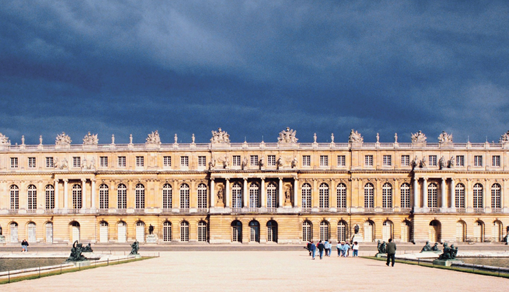 attractions you can visit in france,major attractions of france,france tourist places,tourism,holidays,travel