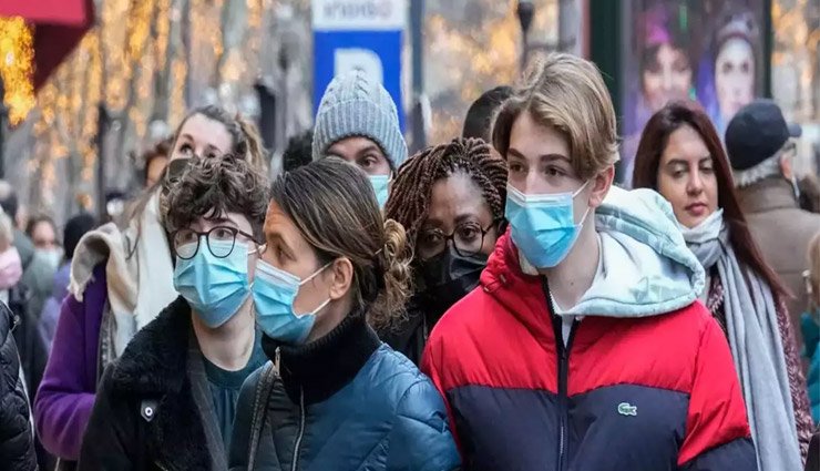  फ्रांस में लगातार बढ़ रहा कोरोना, पिछले 24 घंटे में मिले 2,00,000 से ज्यादा मरीज