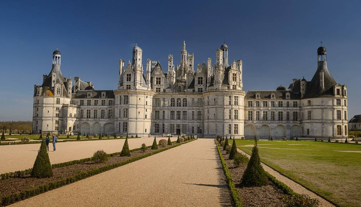 attractions you can visit in france,major attractions of france,france tourist places,tourism,holidays,travel