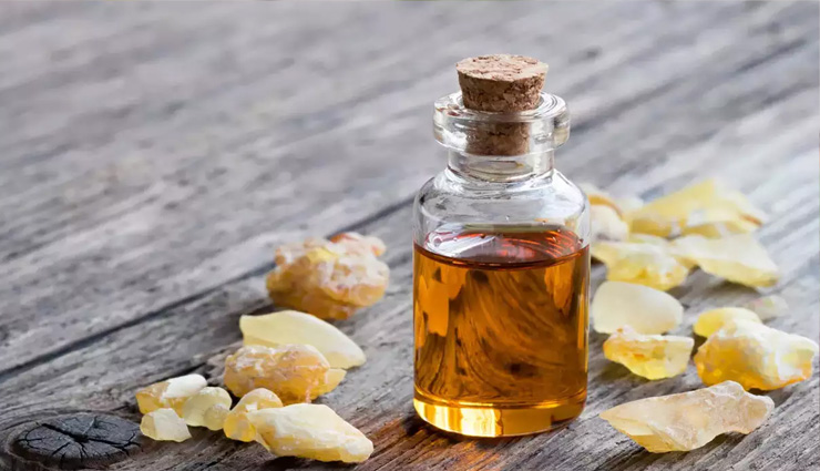 essential oils for healthy skin,benefits of essential oils,natural skincare remedies,essential oils for glowing skin,plant-based skincare solutions,anti-aging essential oils,acne-fighting oils