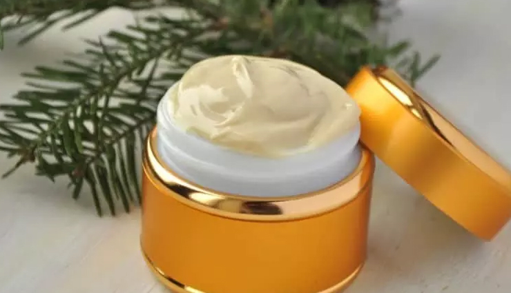 frankincense oil for wrinkles,frankincense oil,beauty benefits of frankincense oil,skin care tips,beauty tips