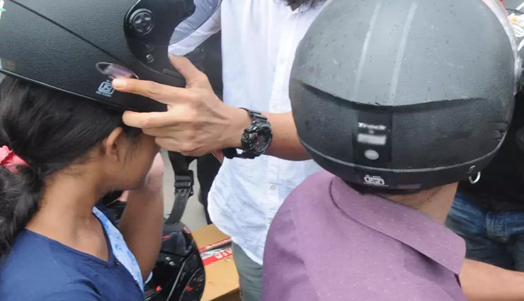 राजस्थान : हेलमेट फ्री देने के आदेश के बाद से ही कंपनियों ने बढ़ा दिए वाहन के हजार रूपये दाम 