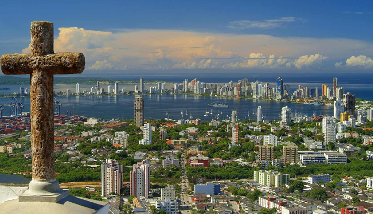 cartagena,free things to do in cartagena,zenu gold museum,touch botero gertrudis,plaza bolivar