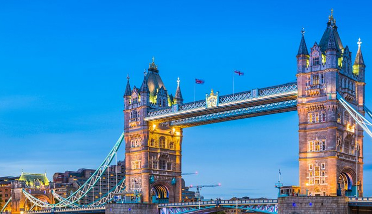 countries that offer free travel,countries to visit around the world,italy,mexico,canada,cyprus,japan,united kingdom