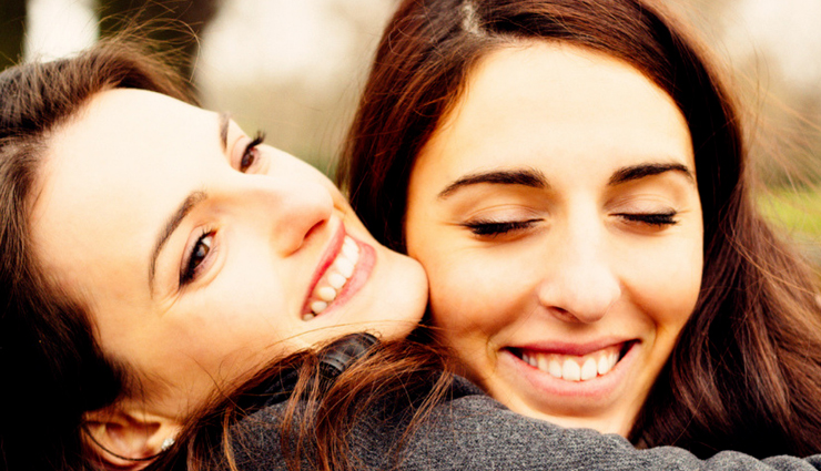 10 Signs Your Friend is Indeed Worth Keeping