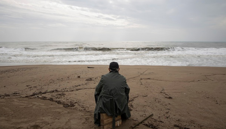 friend zone,tips to help you get out of friend zone,relationship tips,couple tips