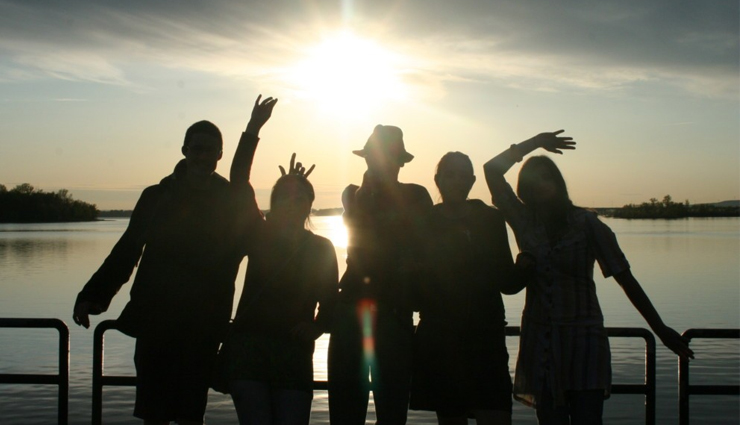 kinds of friends all of us need,different types of friends,friends tips