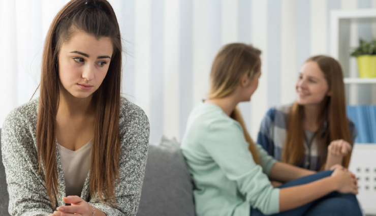 signs of disrespect from a friend,recognizing lack of respect in friendships,indications of friends disrespect,red flags showing lack of respect,signs your friend does not respect you,behaviors indicating disrespect in friendships,identifying signs of disrespect in friendships,warning signs of friendship disrespect,friendship behavior indicating disrespect,signs of lack of respect from a friend